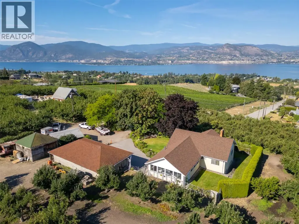 3910 North Naramata Road, Naramata